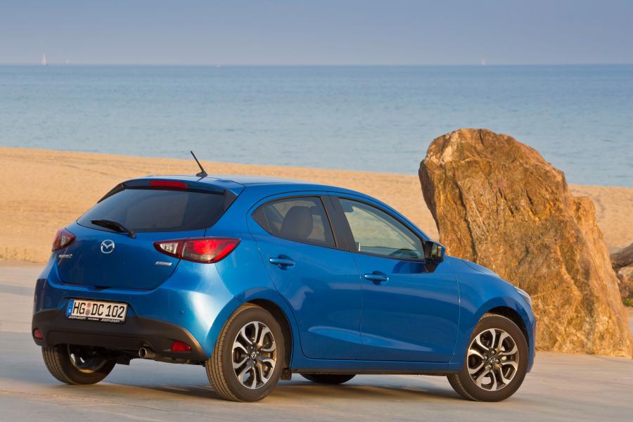  Mazda2 2014 года  (фото 16 из 30)